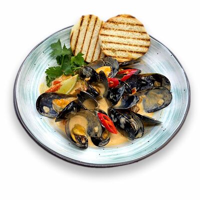 Мидии черноморские в соусе Том-ям 15 шт(в меру острые)